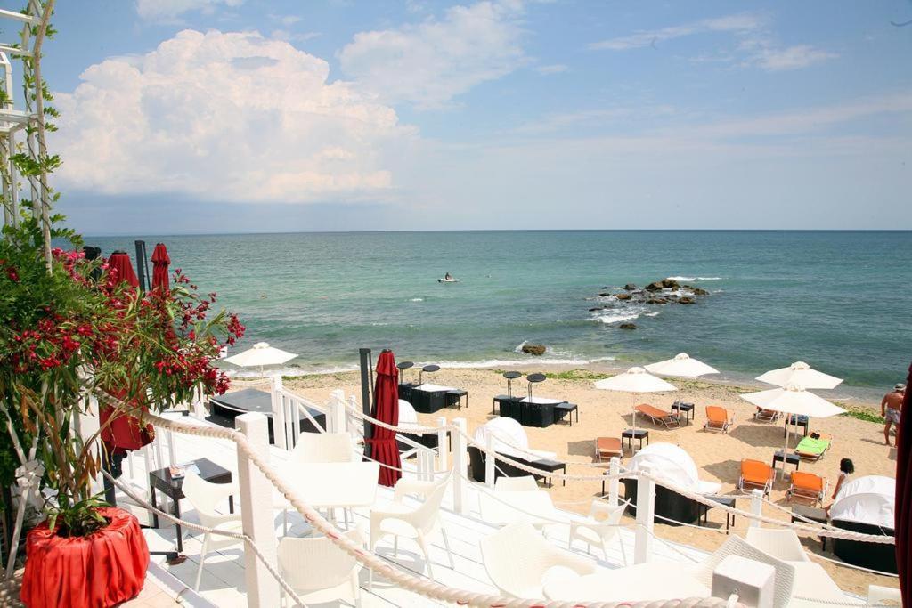 La Mer Apartcomplex&Spa Zlatni pjasătsi Eksteriør bilde